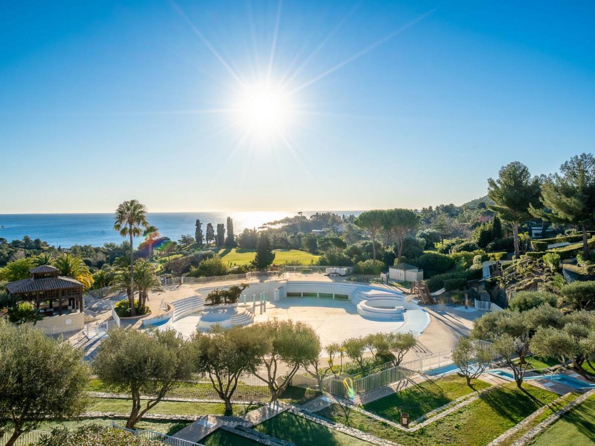 Apartment Village Cap Esterel - L'Esquinade-32 By Interhome Saint-Raphael  Exterior photo