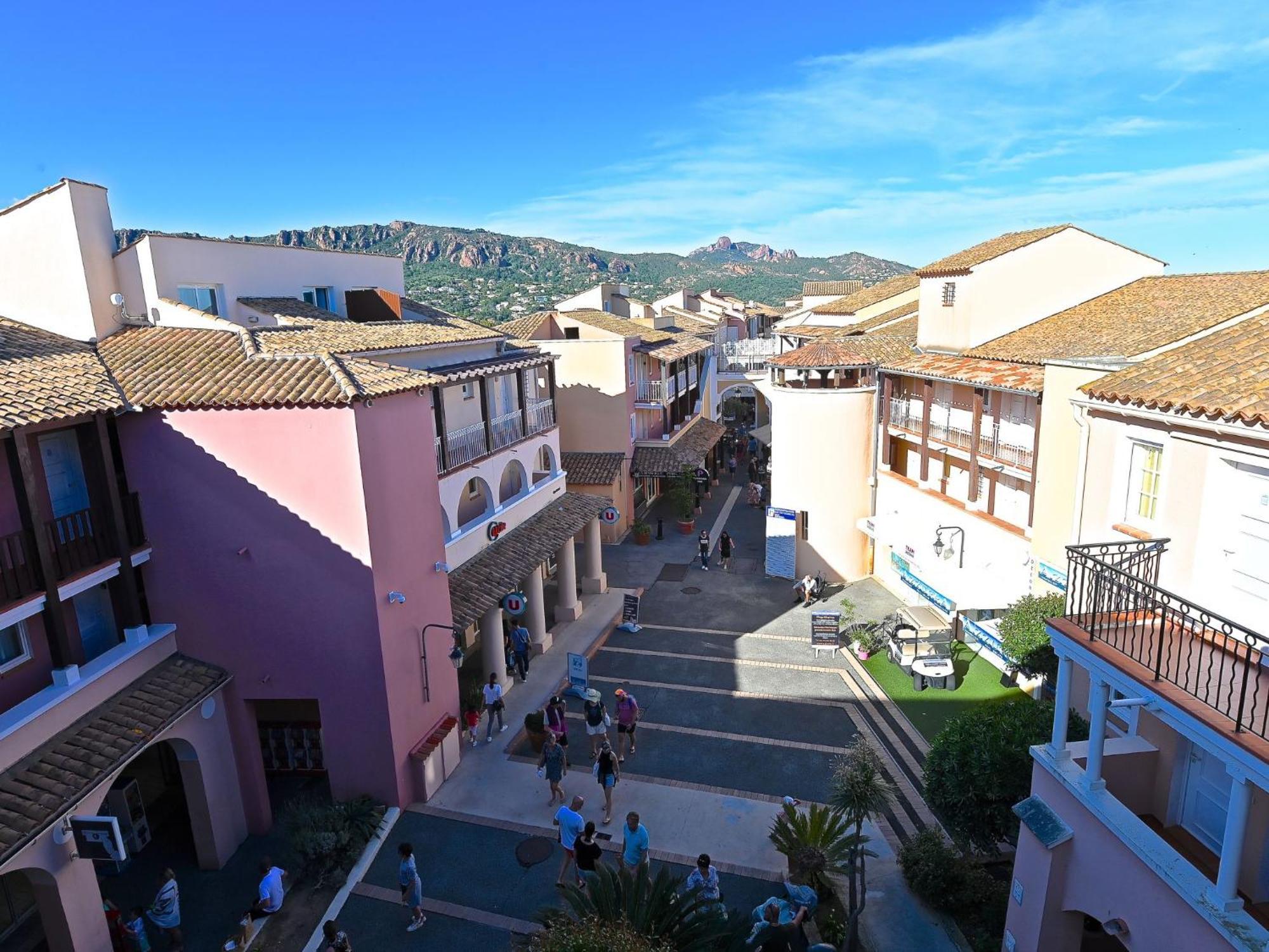Apartment Village Cap Esterel - L'Esquinade-32 By Interhome Saint-Raphael  Exterior photo