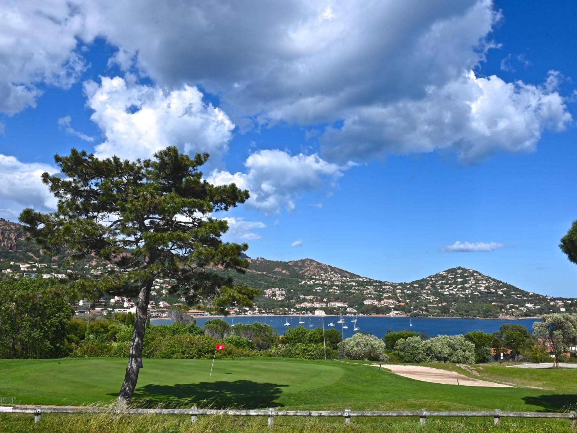 Apartment Village Cap Esterel - L'Esquinade-32 By Interhome Saint-Raphael  Exterior photo