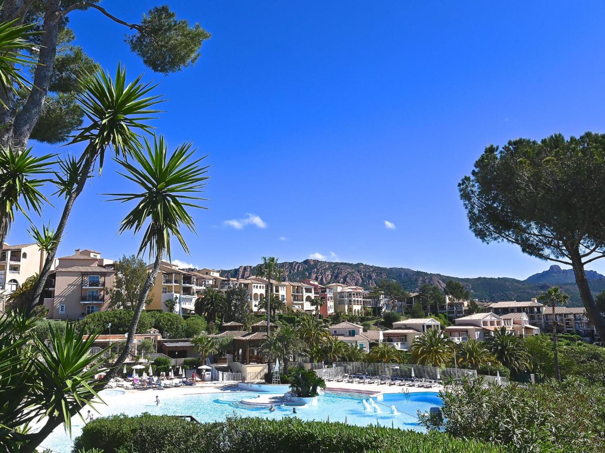 Apartment Village Cap Esterel - L'Esquinade-32 By Interhome Saint-Raphael  Exterior photo