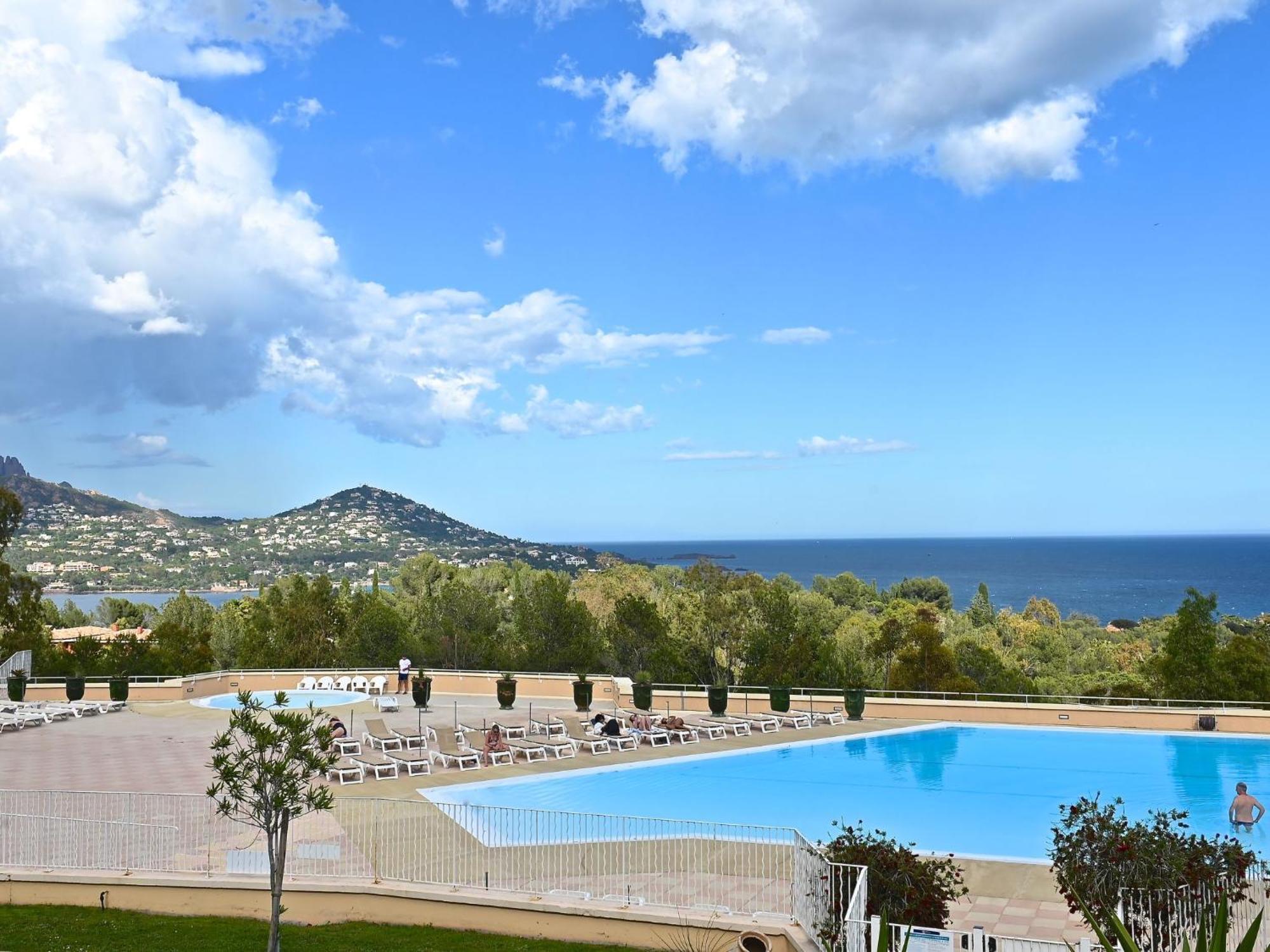 Apartment Village Cap Esterel - L'Esquinade-32 By Interhome Saint-Raphael  Exterior photo